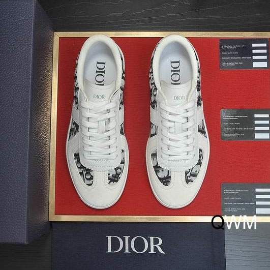 Picture of Dior Shoes _SKUDiorsz38-45WM11023668